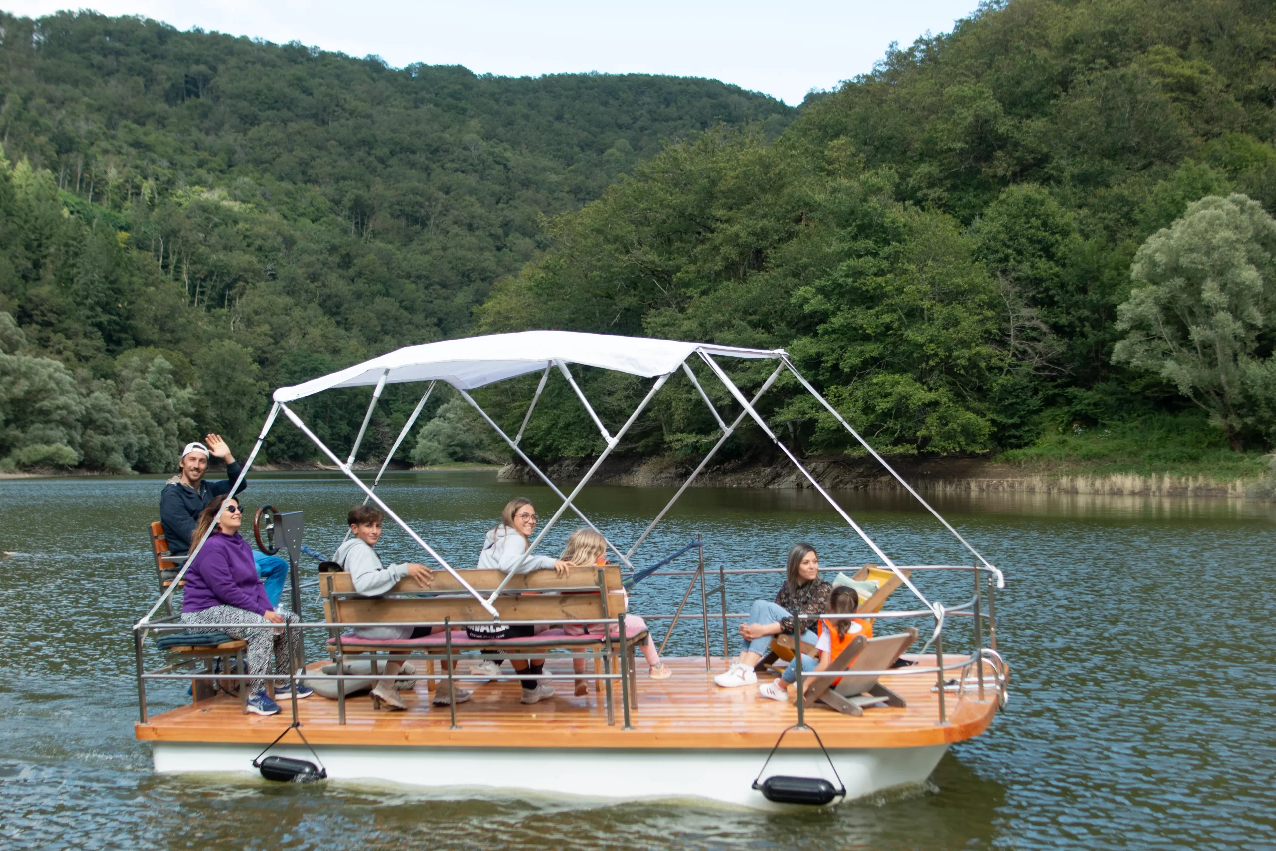 bateaux électriques sans permis sur le Lot